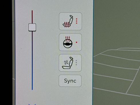 Used 2023 Jeep Grand Cherokee Overland w/ Adv Protech Group III image 23