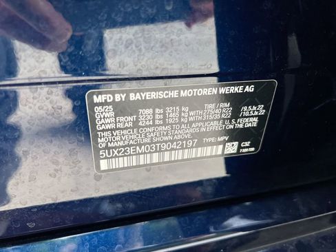 Used 2026 BMW X7 xDrive40i w/ M Sport Package AWD/4WD image 25