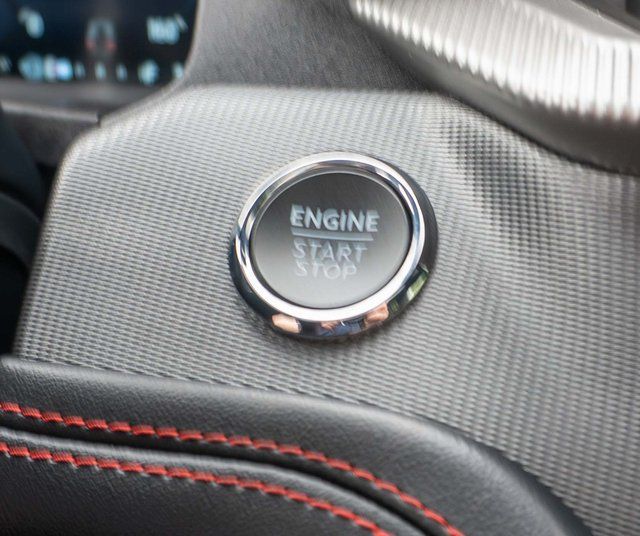 Used 2025 Ford Explorer ST AWD/4WD image 29