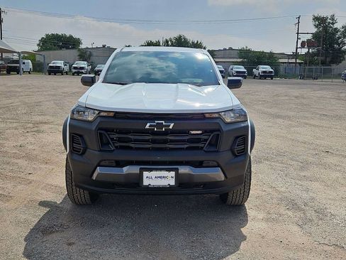 New 2026 Chevrolet Colorado Trail Boss AWD/4WD image 3