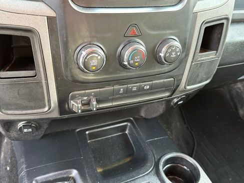 Used 2015 RAM 2500 Tradesman w/ Chrome Appearance Group image 26