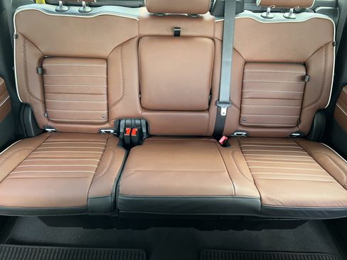 New 2026 GMC Sierra 3500 Denali Ultimate AWD/4WD image 16