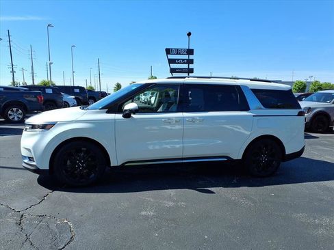 Used 2022 Kia Carnival SX Prestige FWD image 22