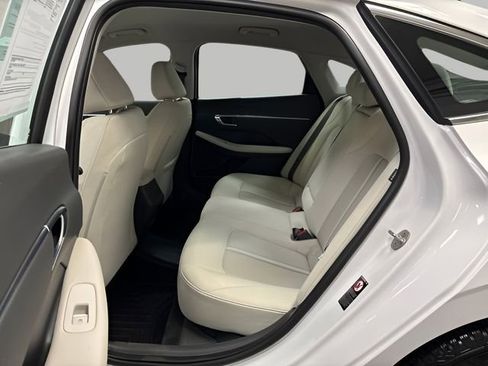 Used 2023 Hyundai Sonata SEL w/ Cargo Package image 24