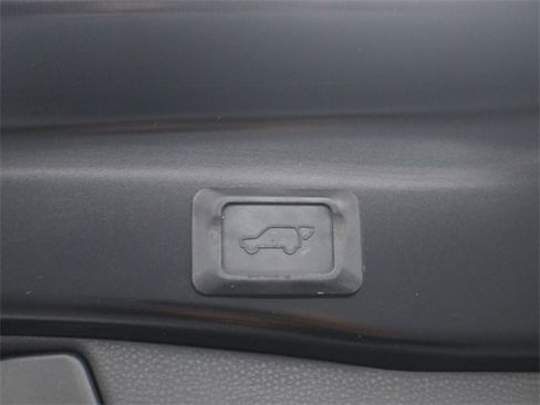 Used 2020 Toyota RAV4 Adventure image 26