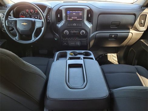 Used 2024 Chevrolet Silverado 2500 W/T image 12