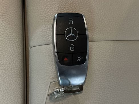 Used 2025 Mercedes-Benz GLA 250 4MATIC image 27