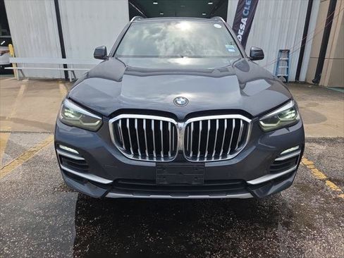 Used 2019 BMW X5 xDrive40i w/ Premium Package 2 AWD/4WD image 3