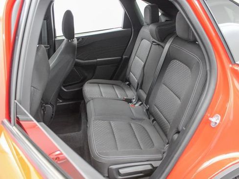 Used 2024 Ford Escape Active AWD/4WD image 16
