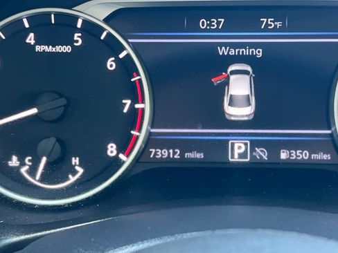 Used 2024 Nissan Sentra SV FWD image 22