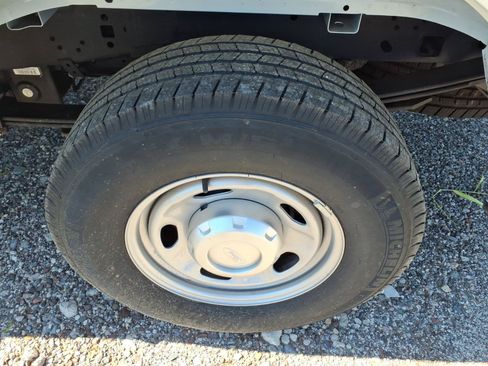 Used 2024 Ford F250 XL RWD image 21
