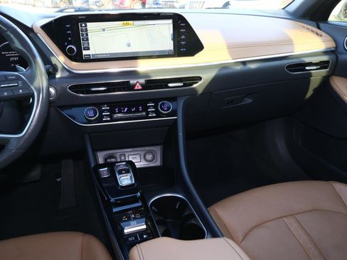 Used 2020 Hyundai Sonata Limited image 11