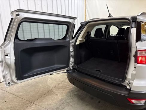 Used 2018 Ford EcoSport SE FWD image 9
