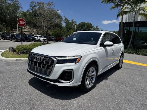 Used 2025 Audi Q7 3.0T Premium Plus AWD/4WD image 9