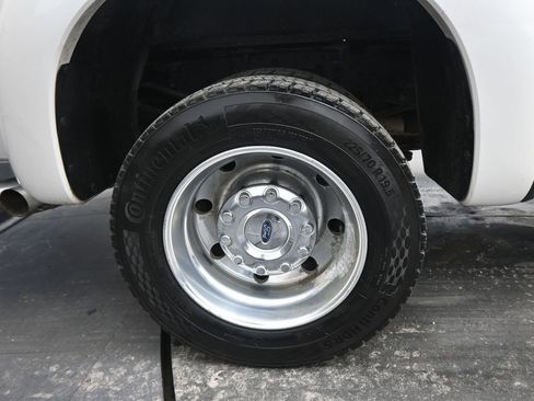 Used 2016 Ford F450 Platinum image 12