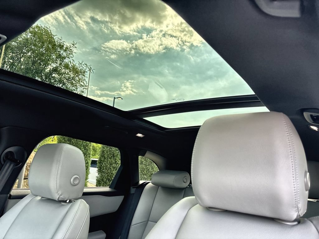 New 2026 Land Rover Range Rover Velar S AWD/4WD image 19
