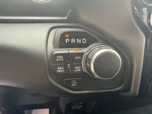 Used 2025 RAM 1500 Big Horn AWD/4WD image 23