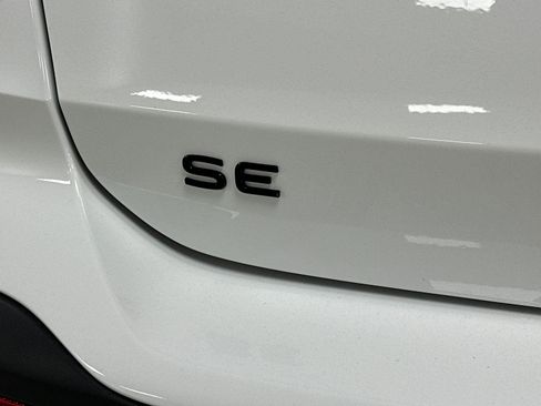 New 2026 Volkswagen Taos SE AWD/4WD image 25