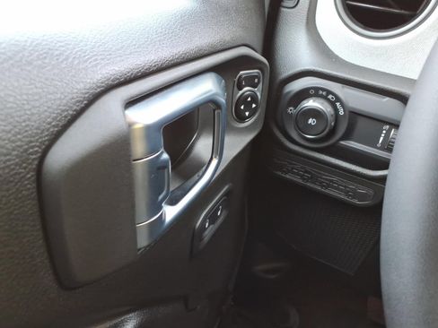 New 2026 Jeep Wrangler Unlimited Sport AWD/4WD image 21