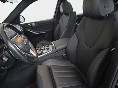 Used 2020 BMW X5 xDrive40i w/ Convenience Package image 18