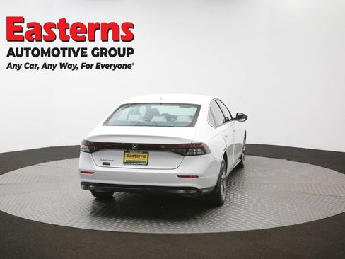 Used 2024 Honda Accord EX image 38