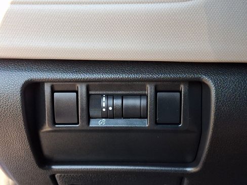 Certified 2026 Subaru Forester AWD/4WD image 26
