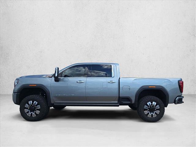 Used 2025 GMC Sierra 2500 Denali w/ Denali Reserve Package AWD/4WD image 8