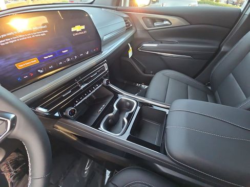 New 2026 Chevrolet Traverse LT image 24