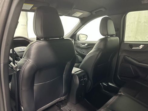 Used 2025 Ford Escape ST-Line image 42