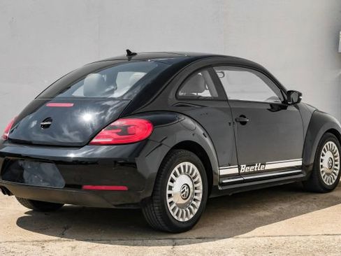Used 2014 Volkswagen Beetle 1.8T image 10