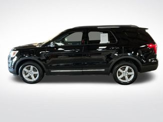 Used 2017 Ford Explorer XLT w/ Equipment Group 202A AWD/4WD video 2