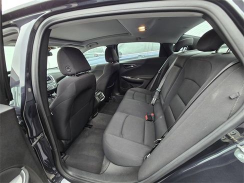Used 2023 Chevrolet Malibu LT image 7
