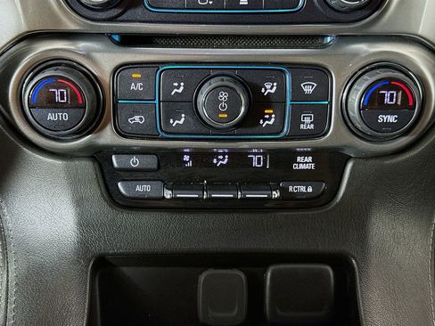 Used 2019 Chevrolet Tahoe LS image 16