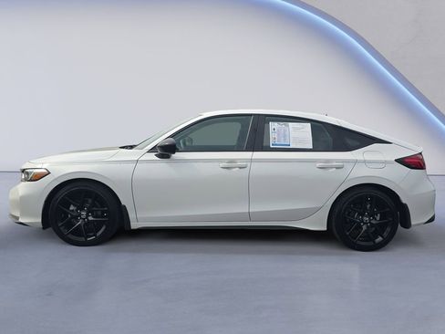 Used 2025 Honda Civic Sport image 2