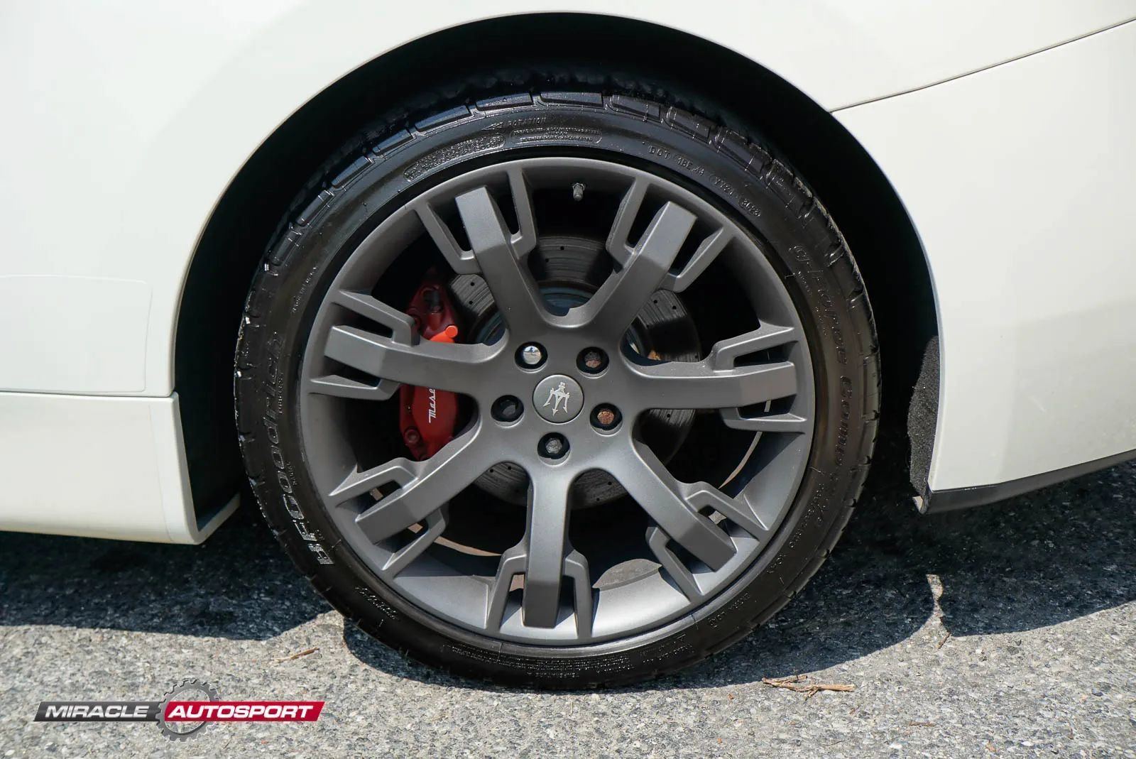 Used 2017 Maserati GranTurismo Sport RWD image 12