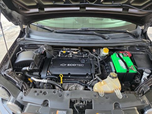 Used 2014 Chevrolet Sonic LS image 7