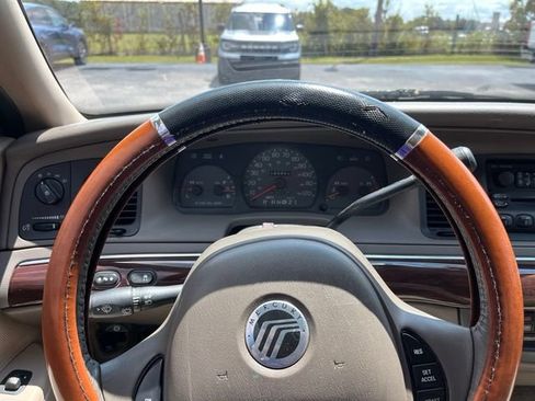 Used 2004 Mercury Grand Marquis LS RWD image 11