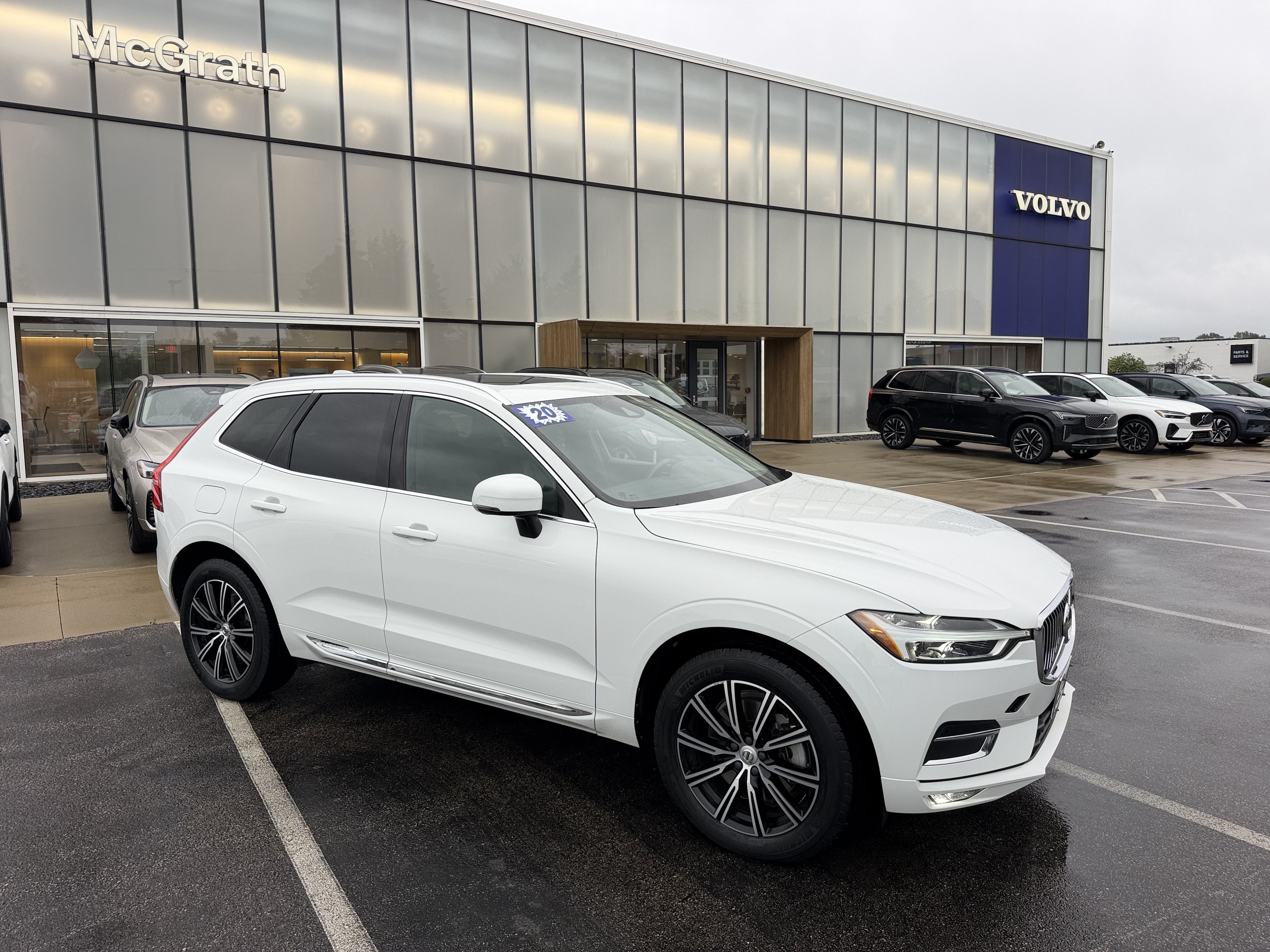 Used 2020 Volvo XC60 T6 Inscription AWD/4WD image 3