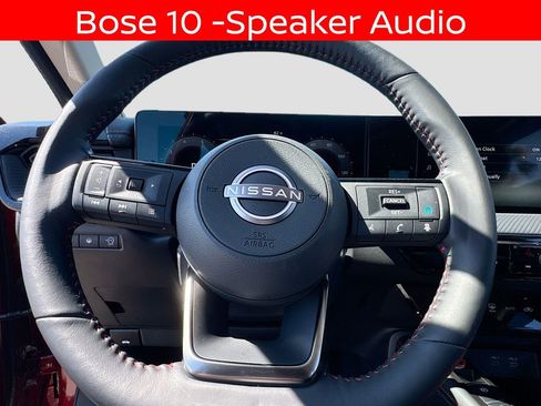Used 2025 Nissan Kicks SR w/ SR Premium Package FWD image 10
