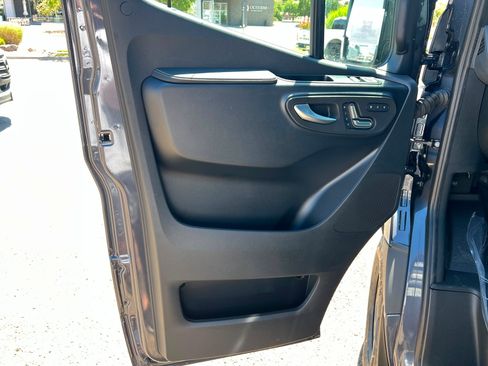 New 2026 Mercedes-Benz Sprinter 2500 image 14