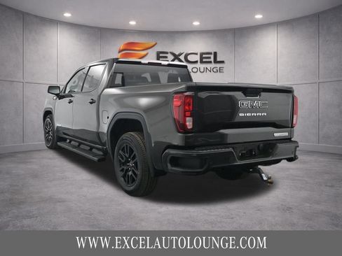 Used 2021 GMC Sierra 1500 Elevation w/ LPO, Elevation Black Package AWD/4WD image 5