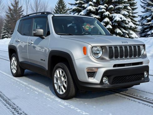 Used 2021 Jeep Renegade Limited image 2