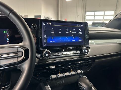 Used 2023 Chevrolet Colorado LT w/ LT Convenience Package image 21