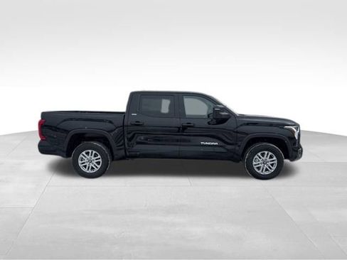 New 2026 Toyota Tundra SR5 image 6