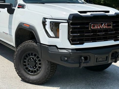 New 2026 GMC Sierra 2500 AT4X w/ AT4X AEV Edition AWD/4WD image 6