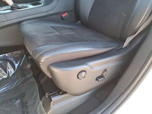 Used 2020 Jeep Grand Cherokee Altitude RWD image 27