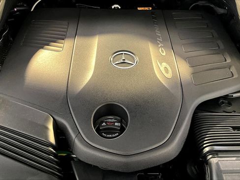 New 2026 Mercedes-Benz GLS 450 4MATIC image 15