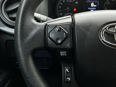 Used 2022 Toyota Tacoma SR w/ SR Convenience Package image 13