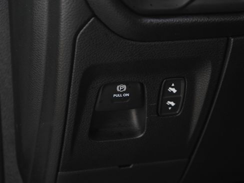 Used 2019 RAM 1500 Big Horn AWD/4WD image 26