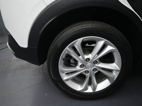 Used 2023 Buick Encore GX Preferred w/ Cold Weather Comfort Package AWD/4WD image 42